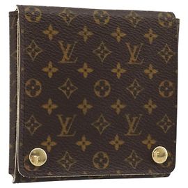 LOUIS VUITTON Monogram Schmuckkästchen Schmuckbox LV Auth 186405V Monogramm