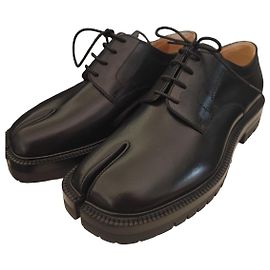 Maison Martin Margiela Maison Margiela Scarpe Derby Tabi in pelle Nero