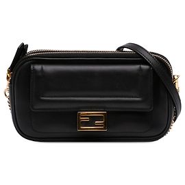 Bolsa transversal Fendi Black Leather Easy 2 Baguette Preto