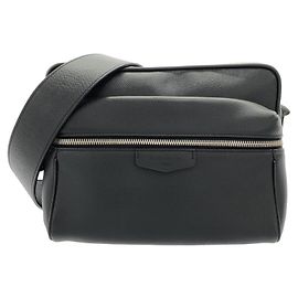 Louis Vuitton Taiga Bumbag Outdoor Shoulder Bag Black