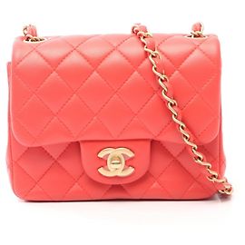 Bolsa de Ombro Chanel Mini Matelassé Rosa