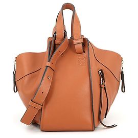 Bolsa de mão Hammock Small em couro de bezerro Loewe Outro