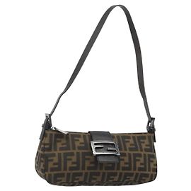 FENDI Zucca Canvas Mamma Baguette Shoulder Bag Black Silver Brown Auth 187689SAM Marron Noir Argenté