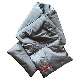 Sciarpa Prada Sport Nylon Imbottito Acciaio Grigio