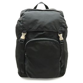 Prada Nylon Triangle Logo Rucksack Schwarz