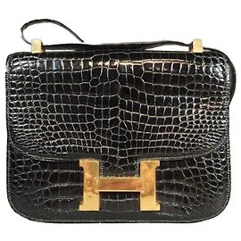 Hermès Constance en cuir d'alligator noir Noir