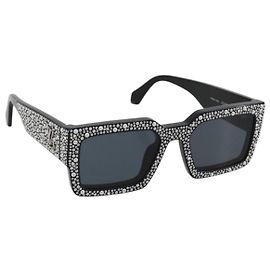 LOUIS VUITTON LV Crush Pearl & Strass Sunglasses plastic Z2396E LV Auth 186416M Black