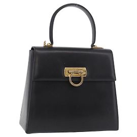 Bolsa Salvatore Ferragamo Gancini de couro preto e dourado Auth 188245 Preto Dourado