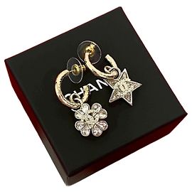 Orecchini Chanel Coco Mark Star Flower Argento