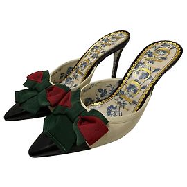 Gucci Bow Pumps Mules in Black and Cream Black White Red Green