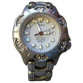 Seiko Scuba Titanium Quartz Watch 7N35-6040 Silvery