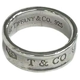 Tiffany & Co. Narrow Band Ring in Silver 925 Silvery