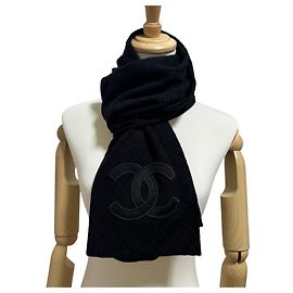 Stola Chanel in lana nera Coco Mark Nero