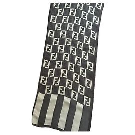 Lenço de seda Fendi FF Monogram Branco Outro