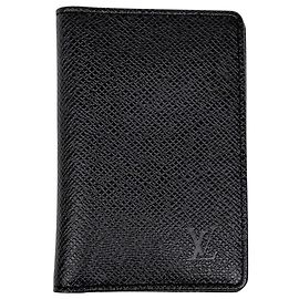 Tarjetero Louis Vuitton Taiga Ardoise Gris