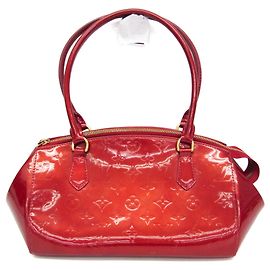 Sac à l'épaule Louis Vuitton Vernis Sherwood PM Rouge