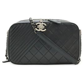 Bolsa Chanel Boy Camera Bag de Couro Preto Preto