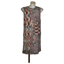 Vestido de seda Kenzo estampado floral y geométrico Blanco Roja Multicolor Verde Gris