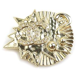 Chanel Brosche aus Goldmetall Golden