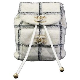 Chanel Tweed Rucksack Schwarz Weiß