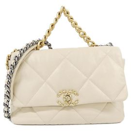 Bolsa de Ombro Chanel 19 AS1161 Bege