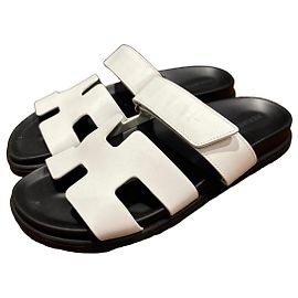 Hermès Chypre Leather Sandals White 39 Black White