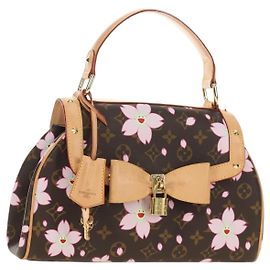 LOUIS VUITTON Monogram Cherry Blossom Sac Retro PM Bag M92012 LV Auth 186707SAM Monograma