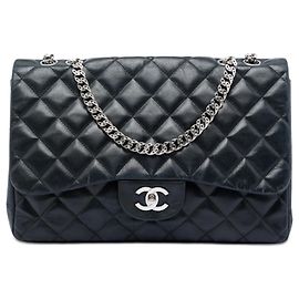 Chanel Black Jumbo Classic Lambskin Single Flap Nero
