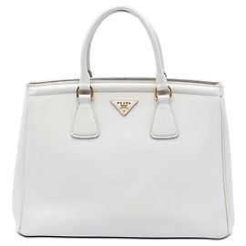 Prada White Saffiano Lux Parabole Tote Weiß