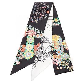 Hermès Lenço de seda Hermes Brides de Gala en Fleurs Multicor