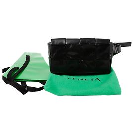 Bottega Veneta Mini borsello Cassette Nero