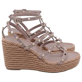 Valentino Garavani Espadrilles à talons compensés Valentino Rockstud Torchon 105 en cuir rose Marron Rose