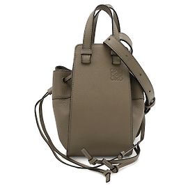 Mini sac à main Hammock en cuir Loewe Gris