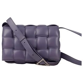 Bottega Veneta Bolsa de ombro e crossbody Padded Cassette Roxo