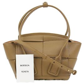 Bottega Veneta Mini borsa tote a tracolla Arco Marrone