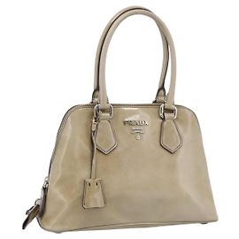 Borsa PRADA in pelle vernice beige argento Auth 190075A Argento Beige