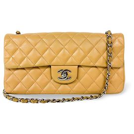 Chanel East West Classic Flap Clutch Quilted Caviar medium Beige