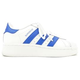 Autre Marque Baskets Adidas Blanc Bleu