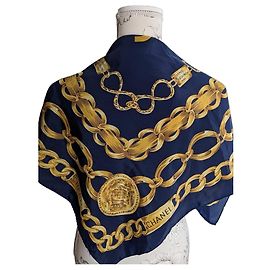 Carré in seta Chanel Blu D'oro
