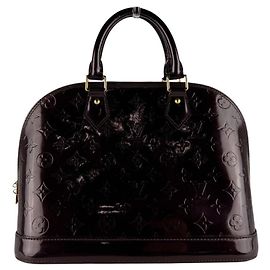 Bolsa Louis Vuitton Alma PM Monogram Vernis Amarante Bordeaux