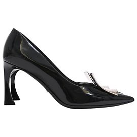 Stilettos LaParisienne de Christian Dior en charol negro Negro