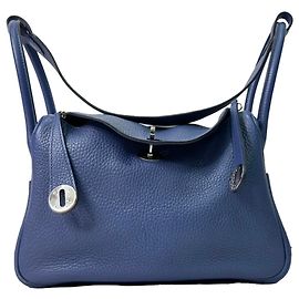 Borsa a tracolla Hermès Lindy 26 in pelle blu navy Blu