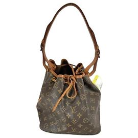 Louis Vuitton Petit Noe Monogram Canvas Marrom