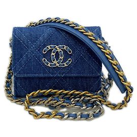 Mini pochette à chaîne en denim Chanel 19 Bleu