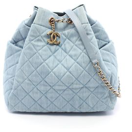 Borsa a tracolla Chanel Matelassé con coulisse Blu