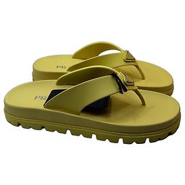 Infradito Prada in gomma giallo Giallo