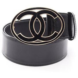 Chanel Coco Mark Gürtel aus Lackleder Schwarz
