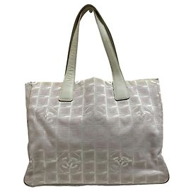 Bolsa tote Chanel MM bege de couro e lona Bege