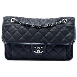 Chanel Blue Medium Quilted Caviar French Riviera Flap Bleu Bleu Marine