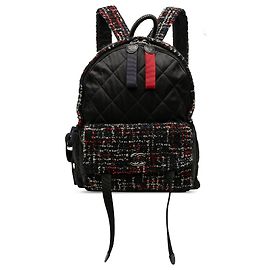 Chanel Black Quilted Nylon and Tweed Astronaut Essentials Rucksack Schwarz